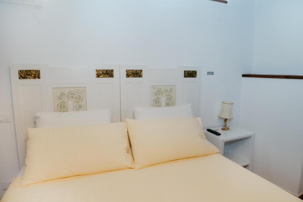 B&B Gep & Lela Caselle in Pittari 외부 사진